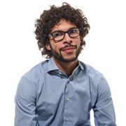 Tutor esperto nello sviluppo di metodo di studio, offre servizio di insegnamento privato per studenti liceali e universitari